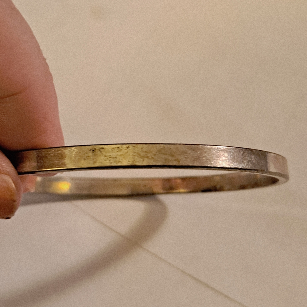 Top One Silver Bangle Bracelet